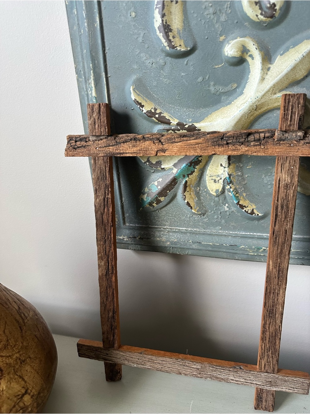 Vintage primitive Adirondack picture frames lot of 2 - Picture 3 of 9